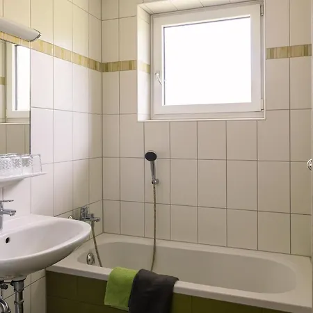 Estalagem Fruehstueckspension Rottensteiner
